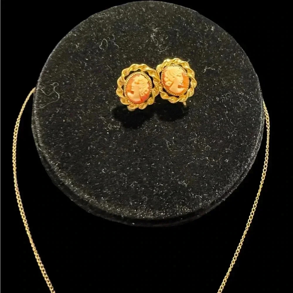 Amco 14K GO Cameo Set - Picture 5 of 6